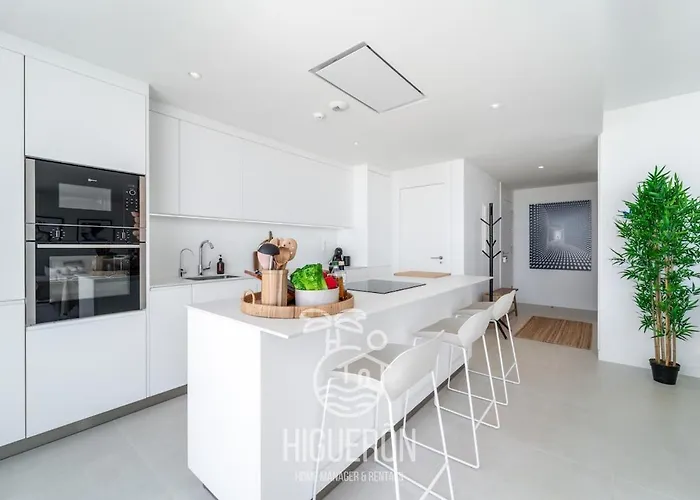 Higueronrentals La Casa De Kaasa Appartement *